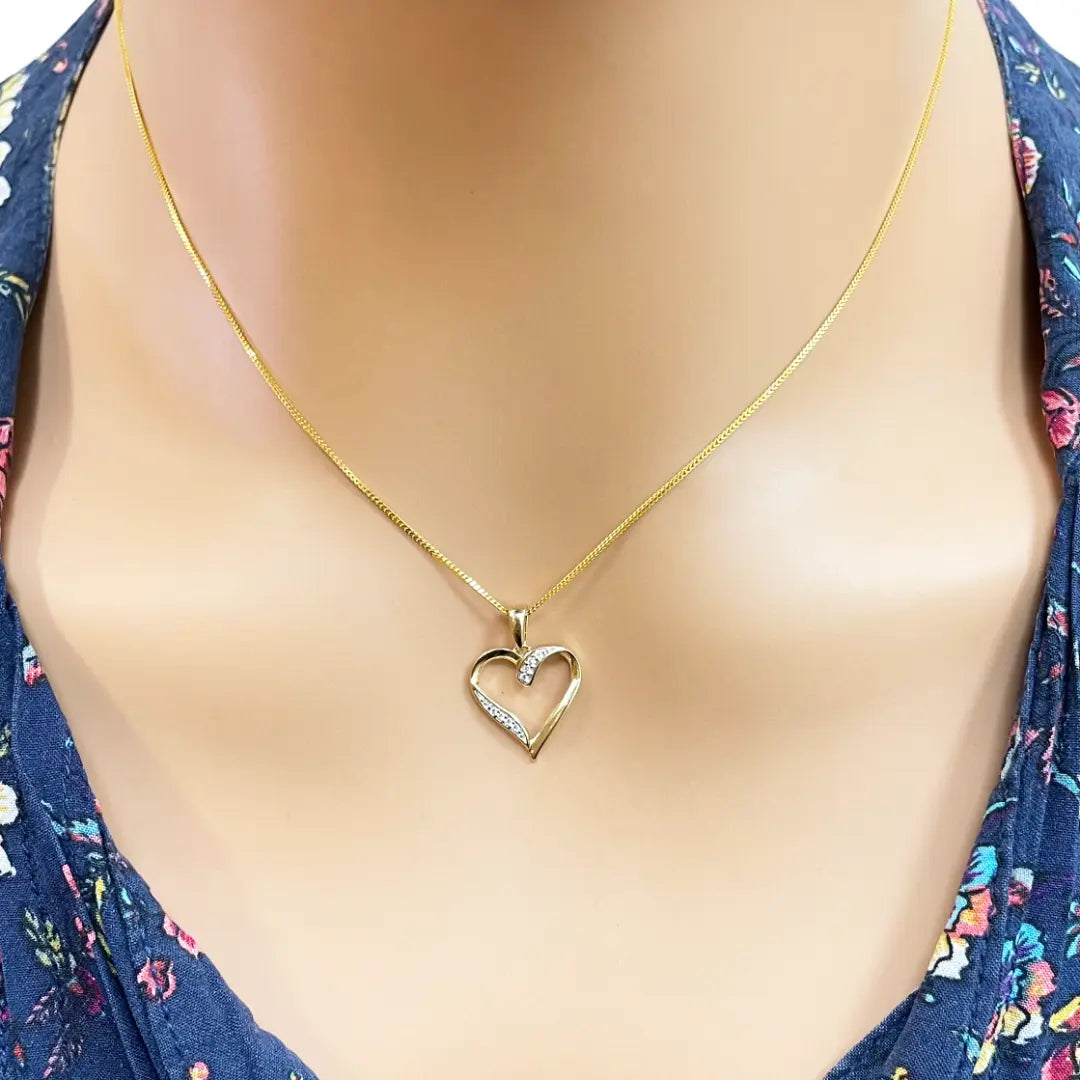 14ct Yellow Gold Diamond Open Heart Pendant 0.03ct & 16 inch Chain Necklace