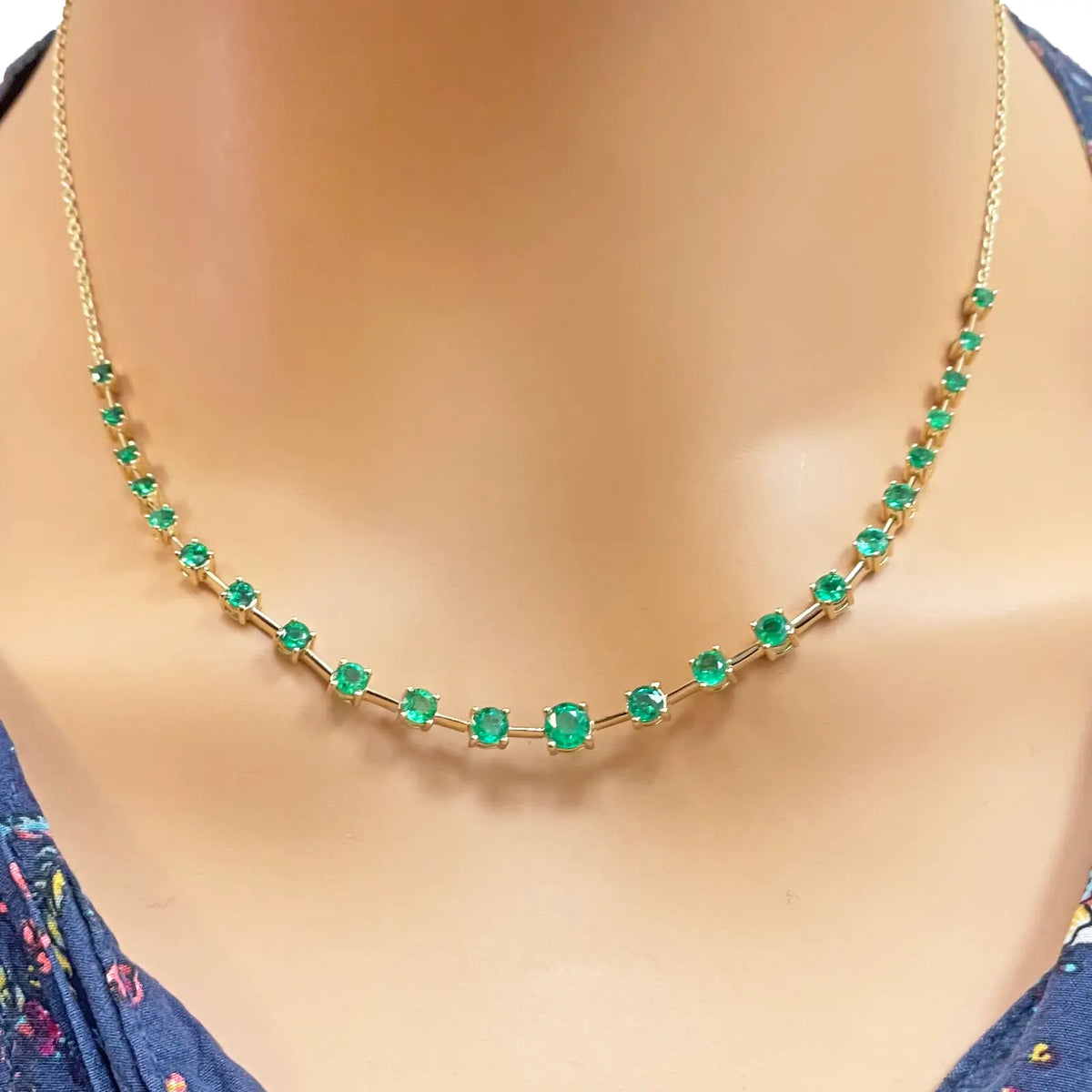 14ct Yellow Gold Natural Round Emerald 4-Claw Chain Necklace 17 inch 2.73ct