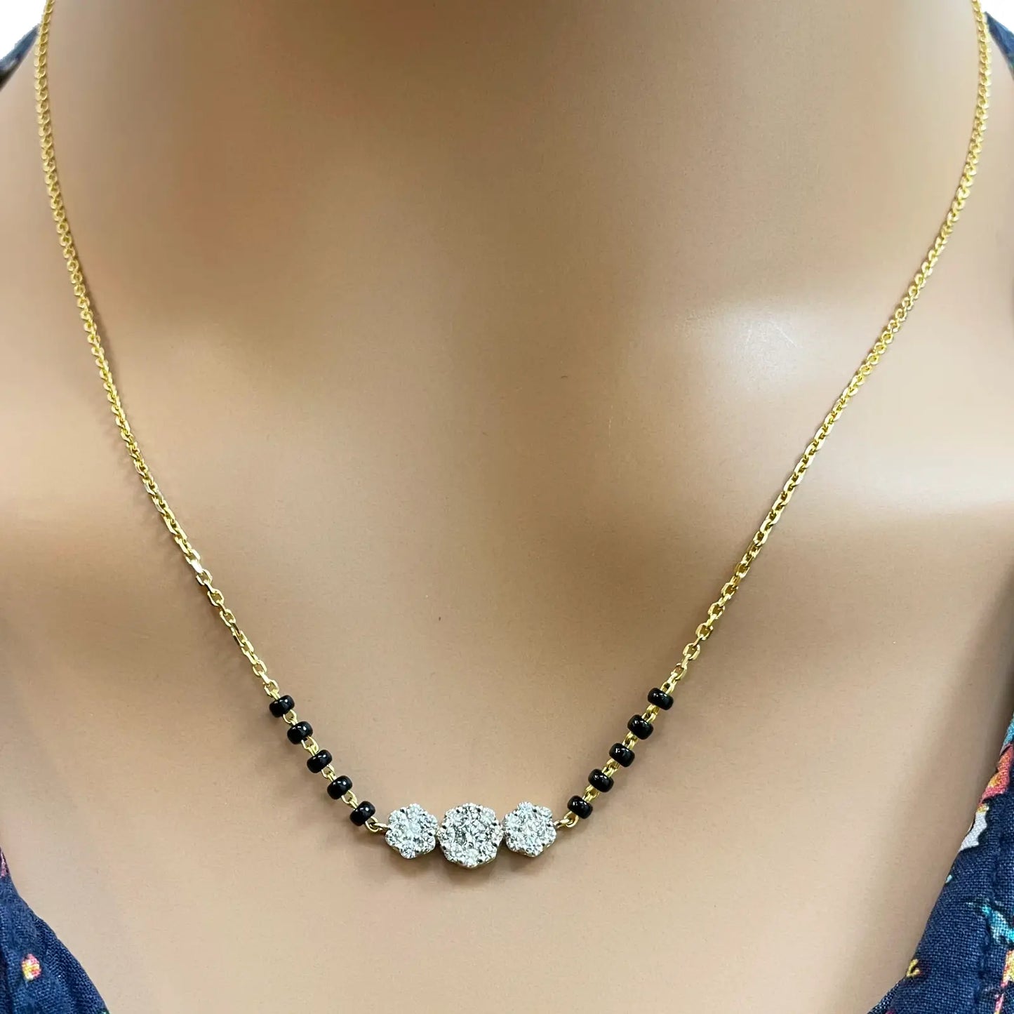 18ct Yellow Gold Natural Diamond 0.57ct Floral Pendant Mangalsutra Necklace Hallmarked Mangalsutra Chains