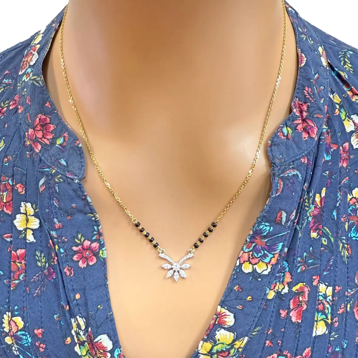 18ct Yellow Gold Natural Marquise And Round Diamond 0.40ct Mangalsutra Necklace Mangalsutra Chains