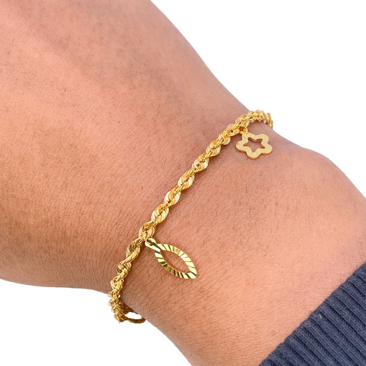 22ct Yellow Gold Rope Chain Bracelet Diamond Cut Shape Charms