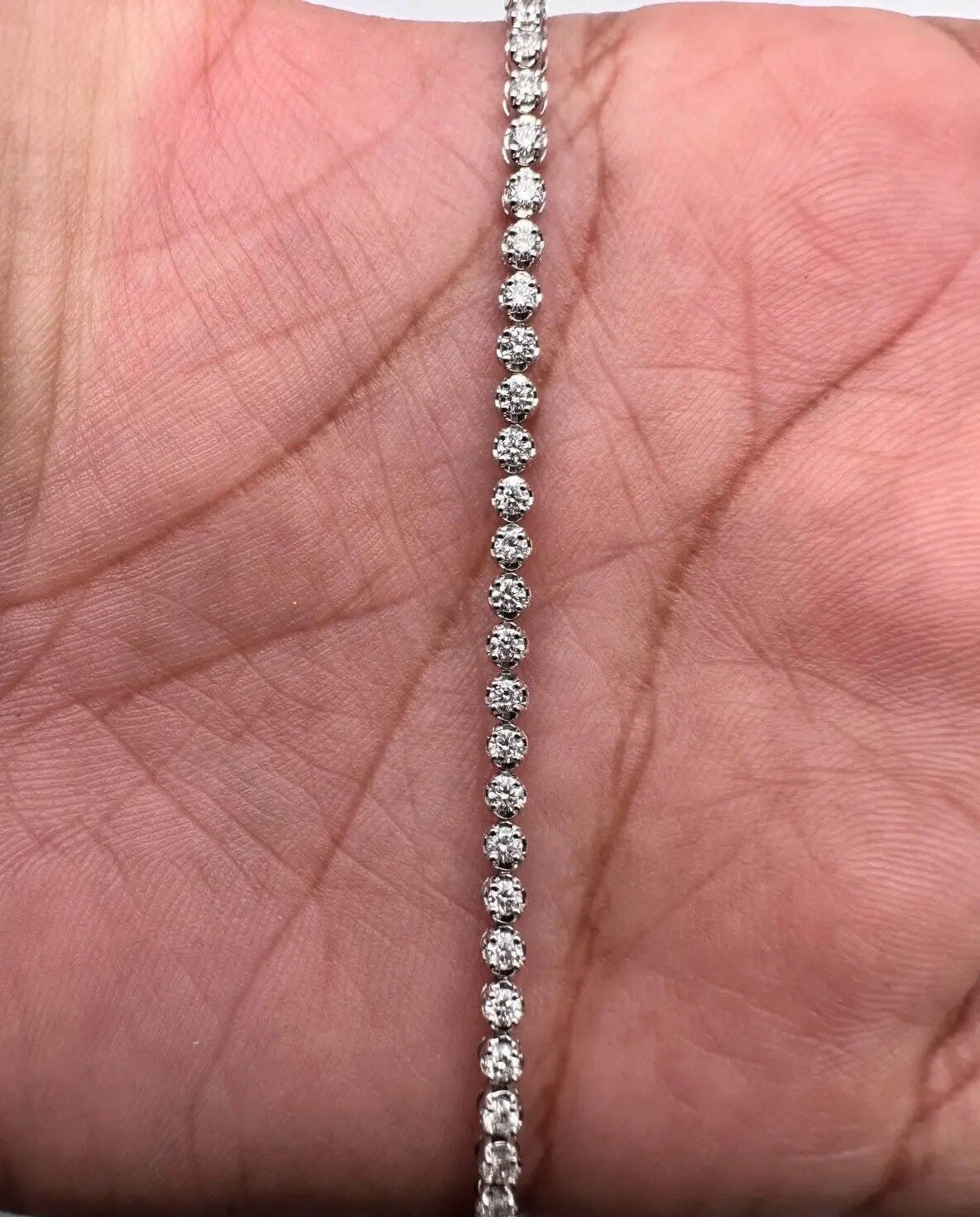18ct White Gold Diamond Tennis Bracelet 4claw 2.02cts 7.00 Diamond Bracelets
