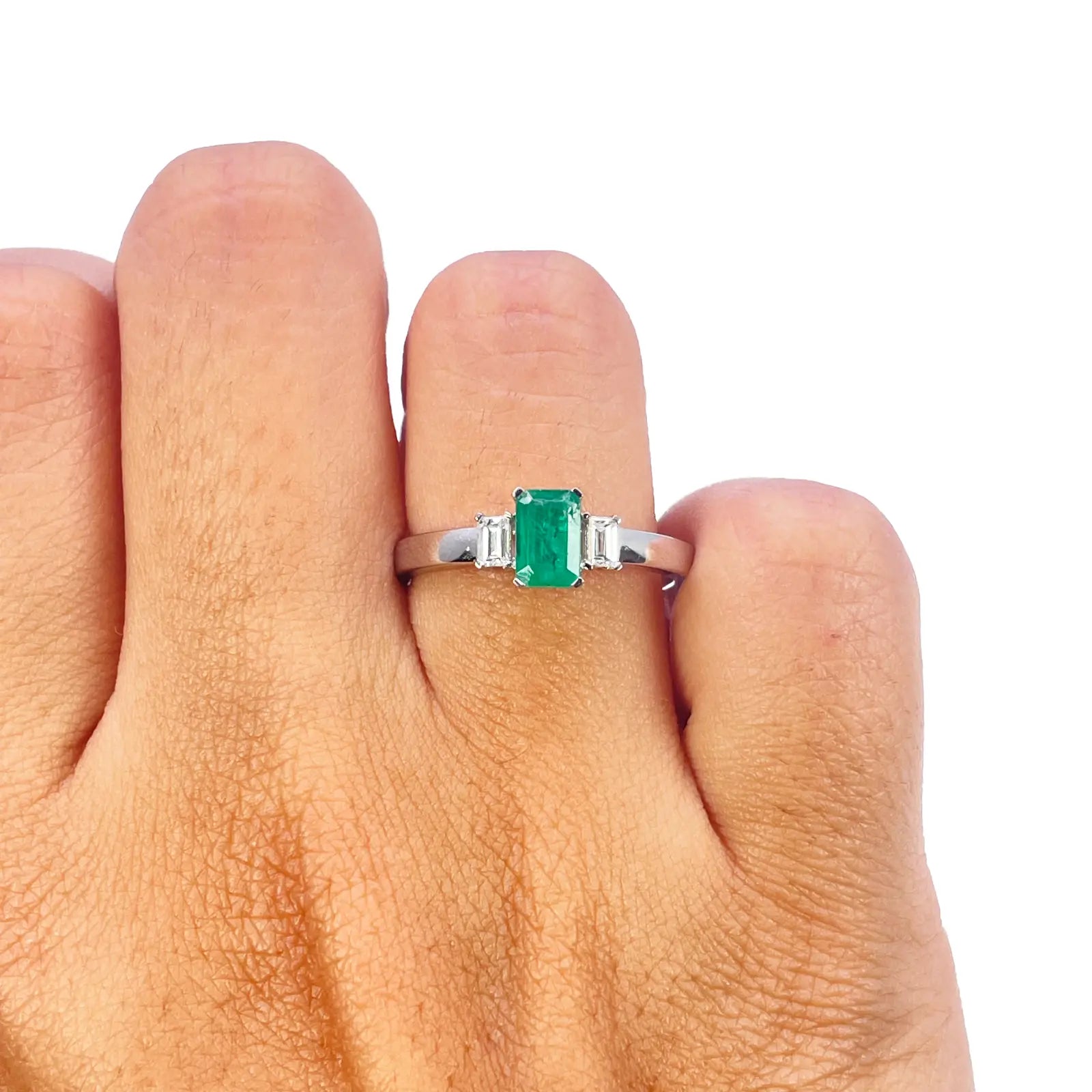 18ct Gold Emerald Diamond Ring Natural Baguette & Emerald Cut 0.75ct  Diamond Ring