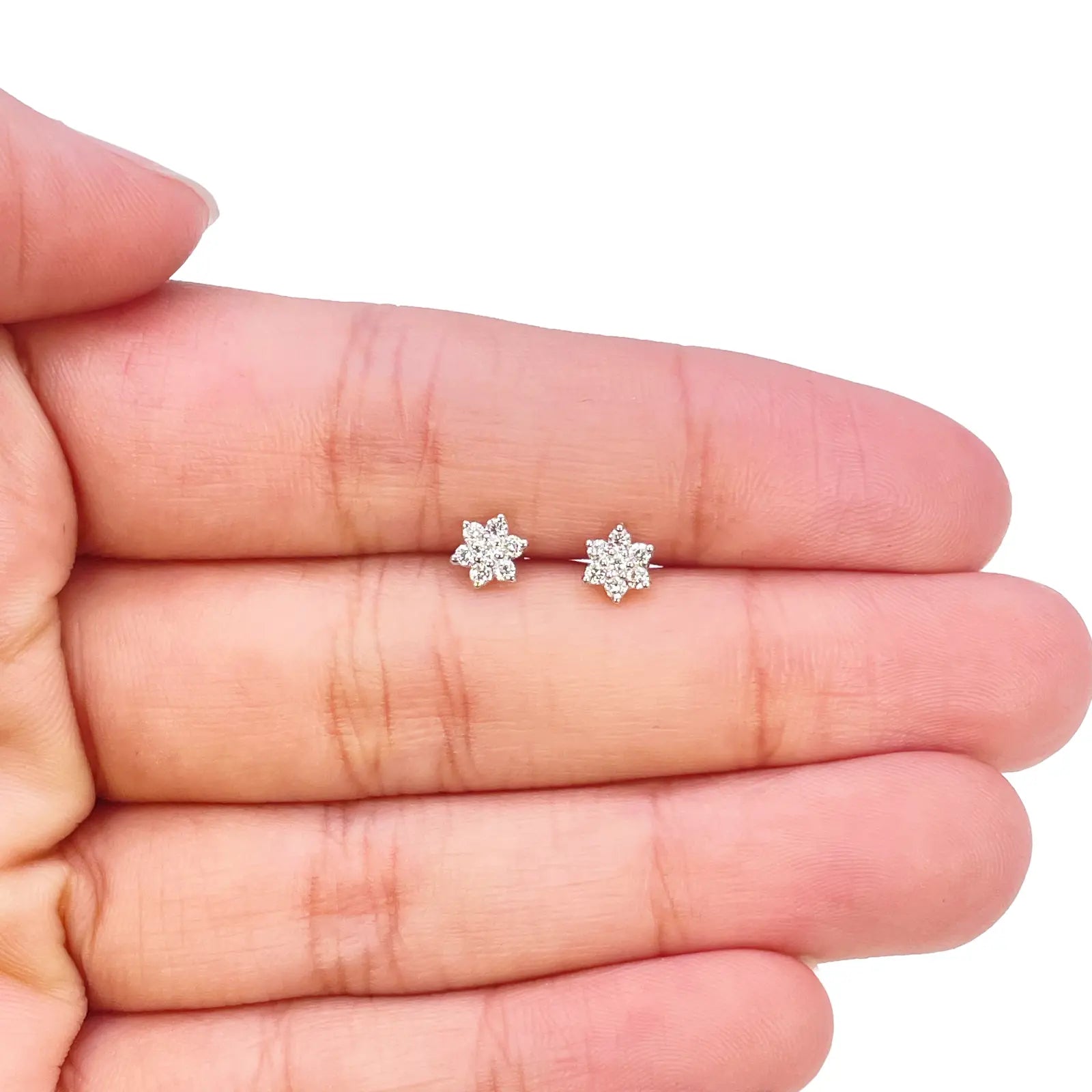 18ct Gold Natural Diamond Floral Stud Earrings 0.18ct - 4.5mm Width 