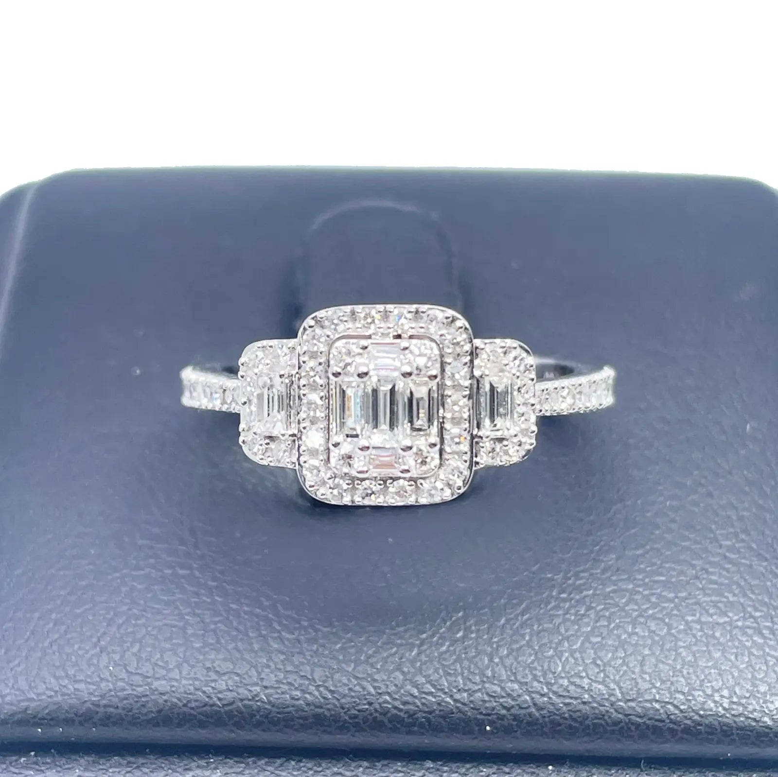 18ct White Gold Cushion Round Diamond & Baguette Ring 0.50ct  Diamond Ring