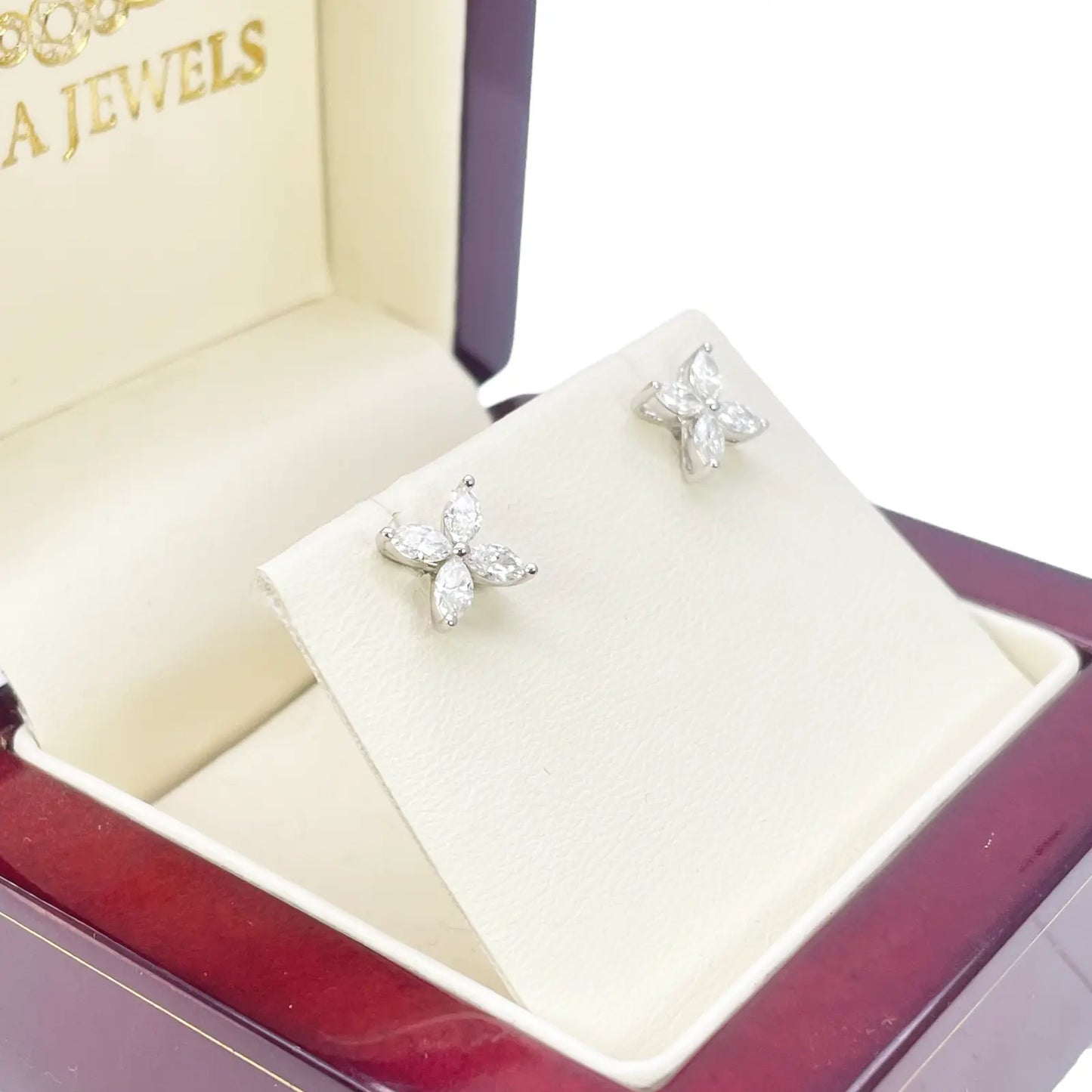 18ct White Gold Marquise Diamond Four-Leaf Flower Stud Earrings ? 0.75ct  Diamond earring