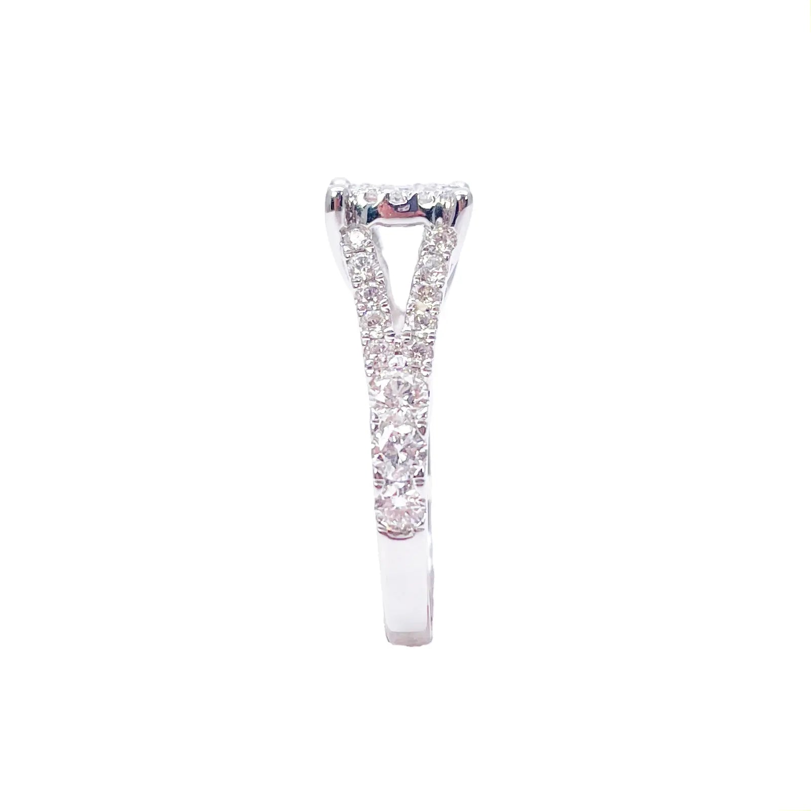 18ct White Gold Natural Round Diamond Cluster Split Shank Ring 1.00ct  Diamond Ring