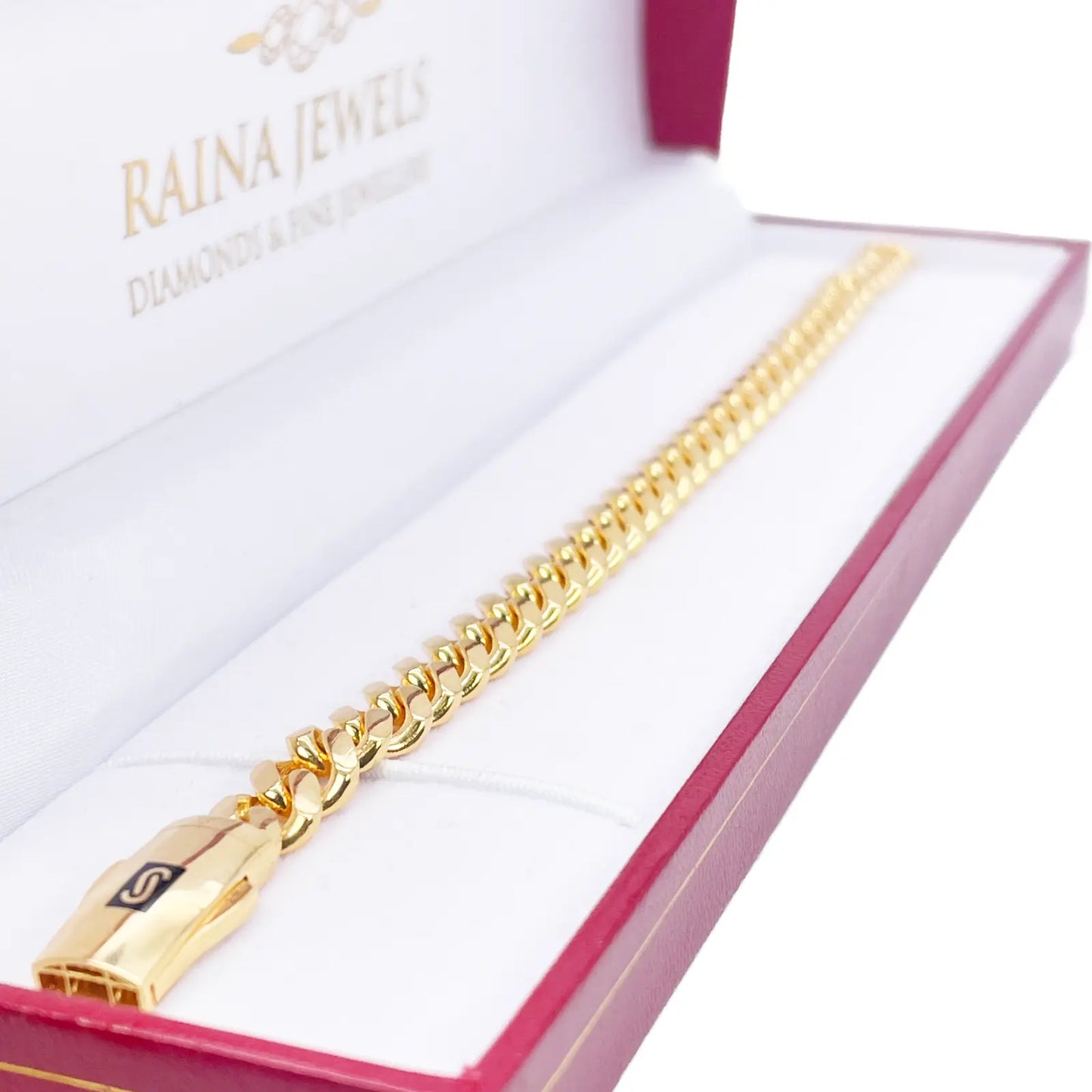 22ct Gold Cuban Bracelet Curb Link Lightweight 8 Inches 7.6mm Wide 