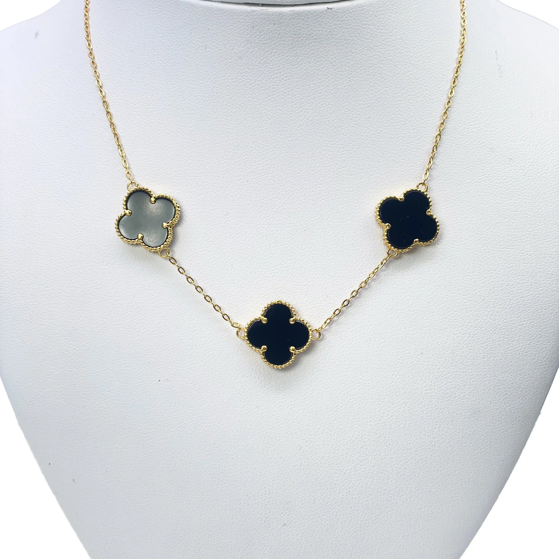 22ct Yellow Gold Black Onyx Clover Necklace 18 Inches  Diamond Bracelets