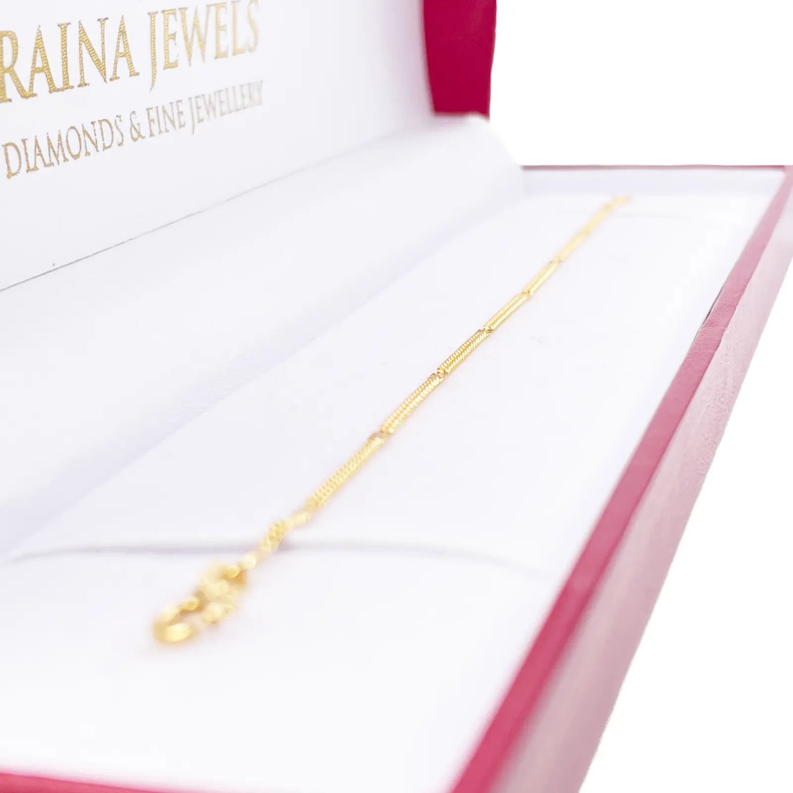 22ct Yellow Gold Curb Chain Bracelet with Diamond Cut Detail Links 7 Inches 