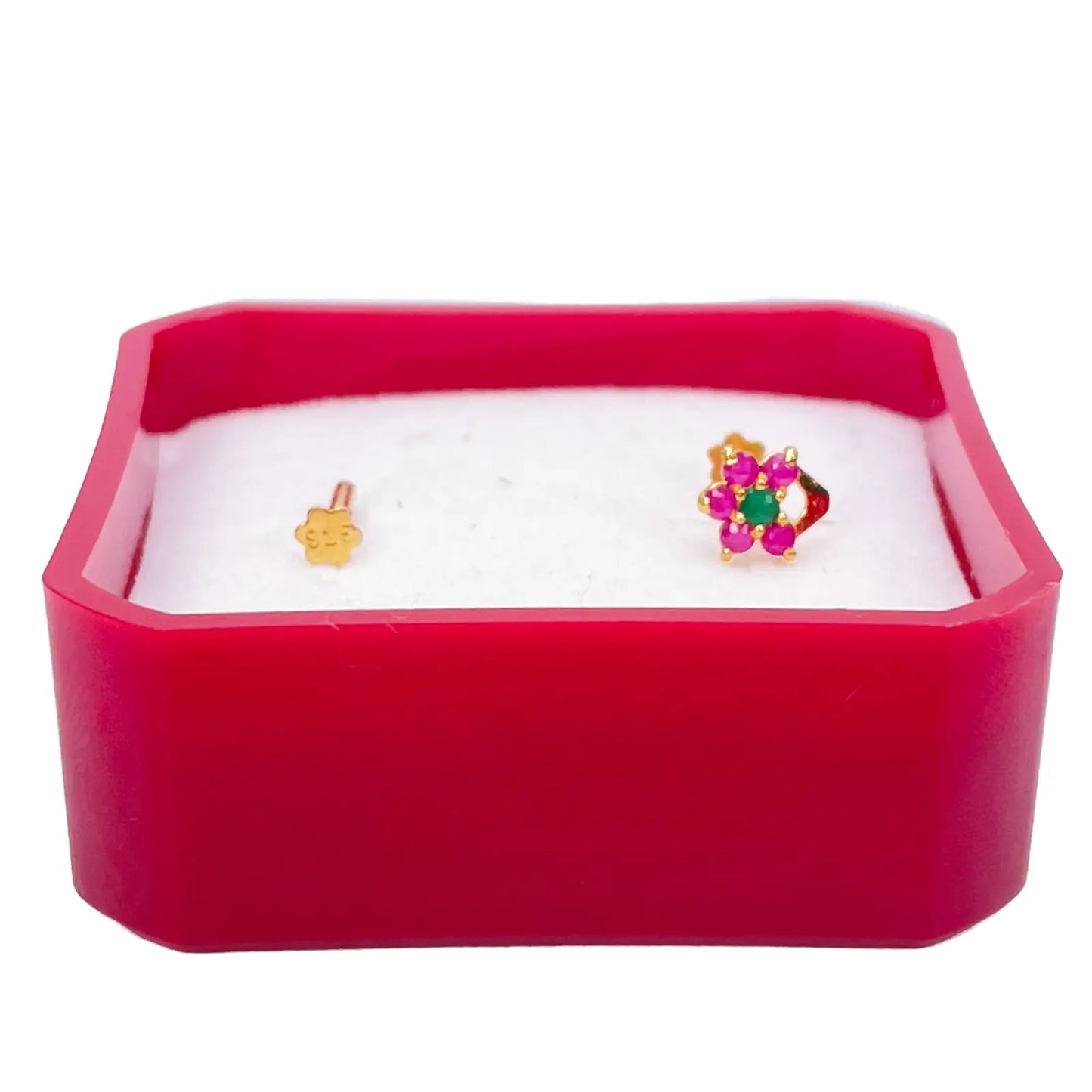 22ct Yellow Gold Floral Shaped Red & Green Gemstone Nose Pin/Stud 5.1mm Width 