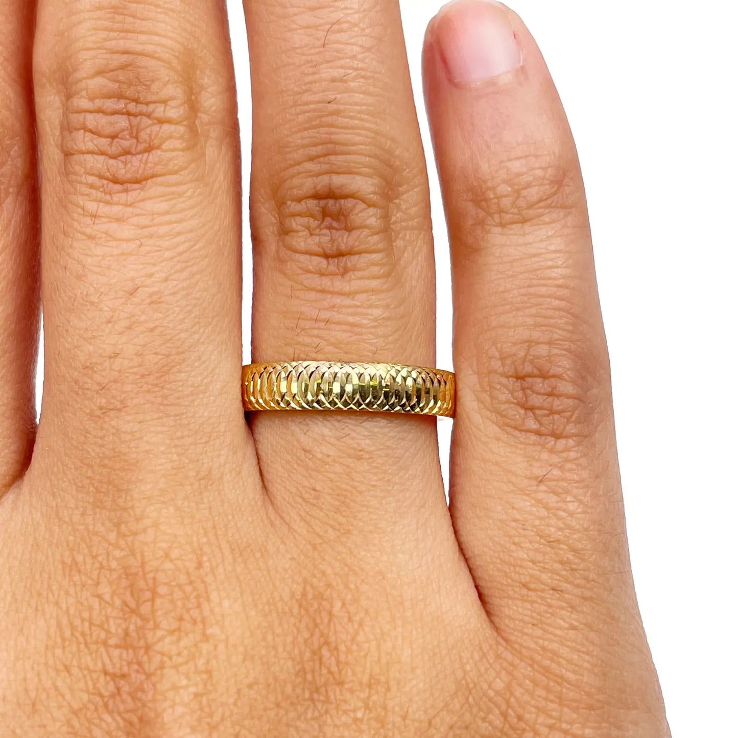 22ct Yellow Gold High Polished Diamond Cut Comfort Fit Women's Band 4mm 