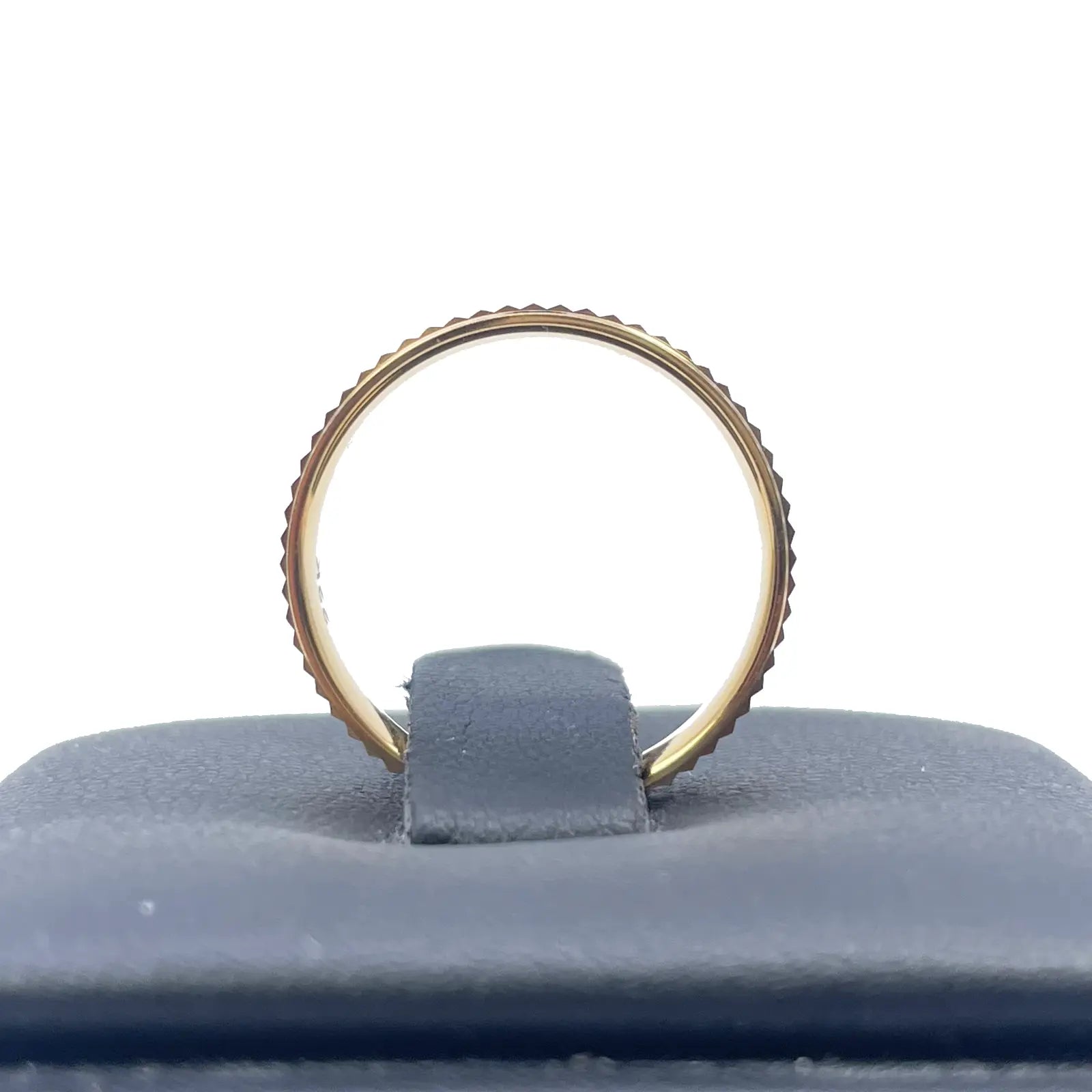 22ct Yellow Gold High Polished Edge Diamond Cut Women's Wedding Band 4mm 
