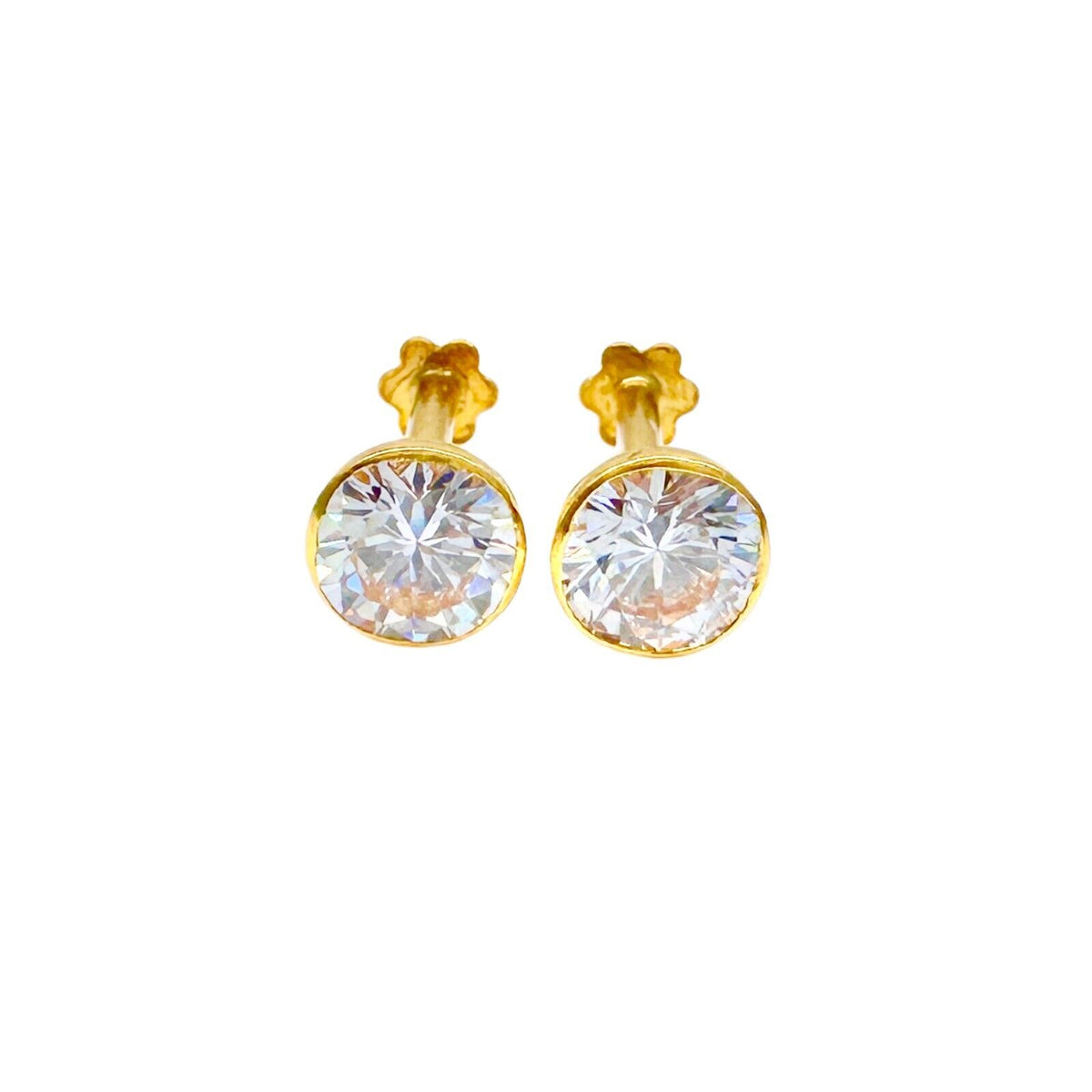 Boucles d'oreilles clous pour enfants en or jaune 22 carats serti clos rond 2,5-4,5 mm