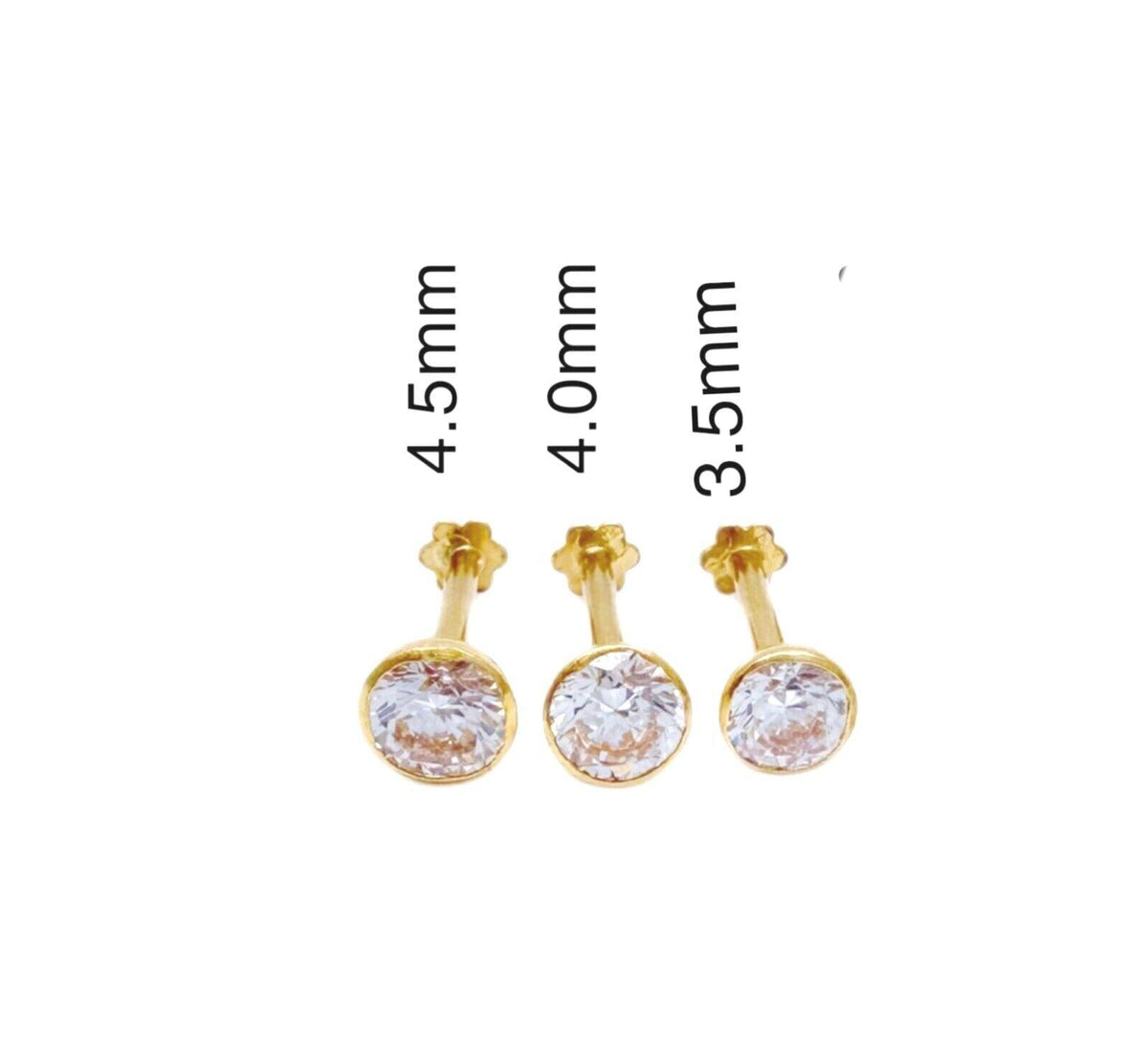 Boucles d'oreilles clous pour enfants en or jaune 22 carats serti clos rond 2,5-4,5 mm