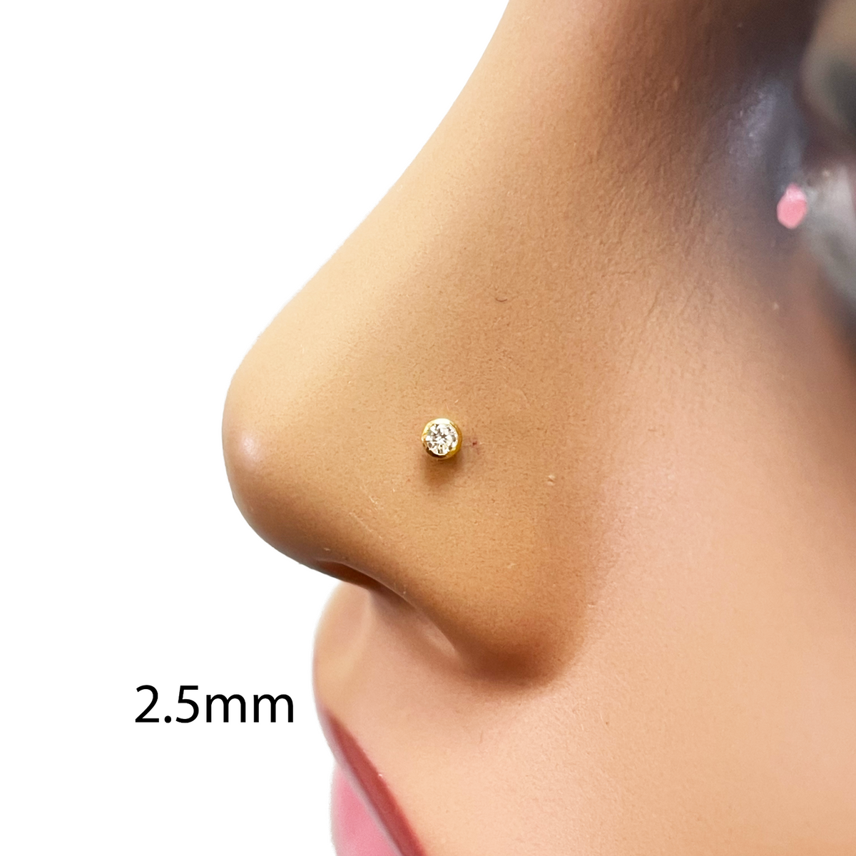 Boucles d'oreilles clous pour enfants en or jaune 22 carats serti clos rond 2,5-4,5 mm