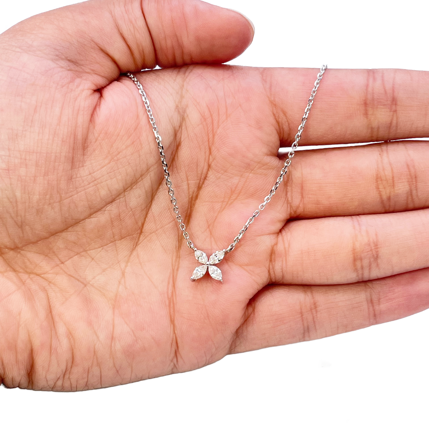 18ct White Gold Marquise Diamond Four-Leaf Flower Pendant Necklace ? 0.45ct