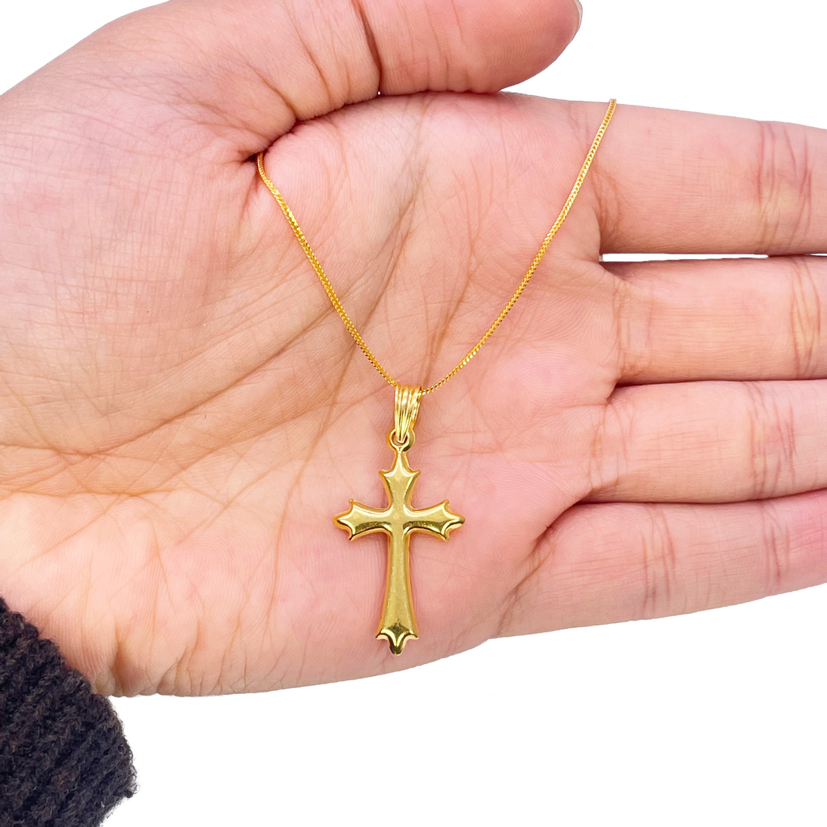 Pendentif croix léger en or jaune 22 carats, 33 mm de long, 16 mm de large