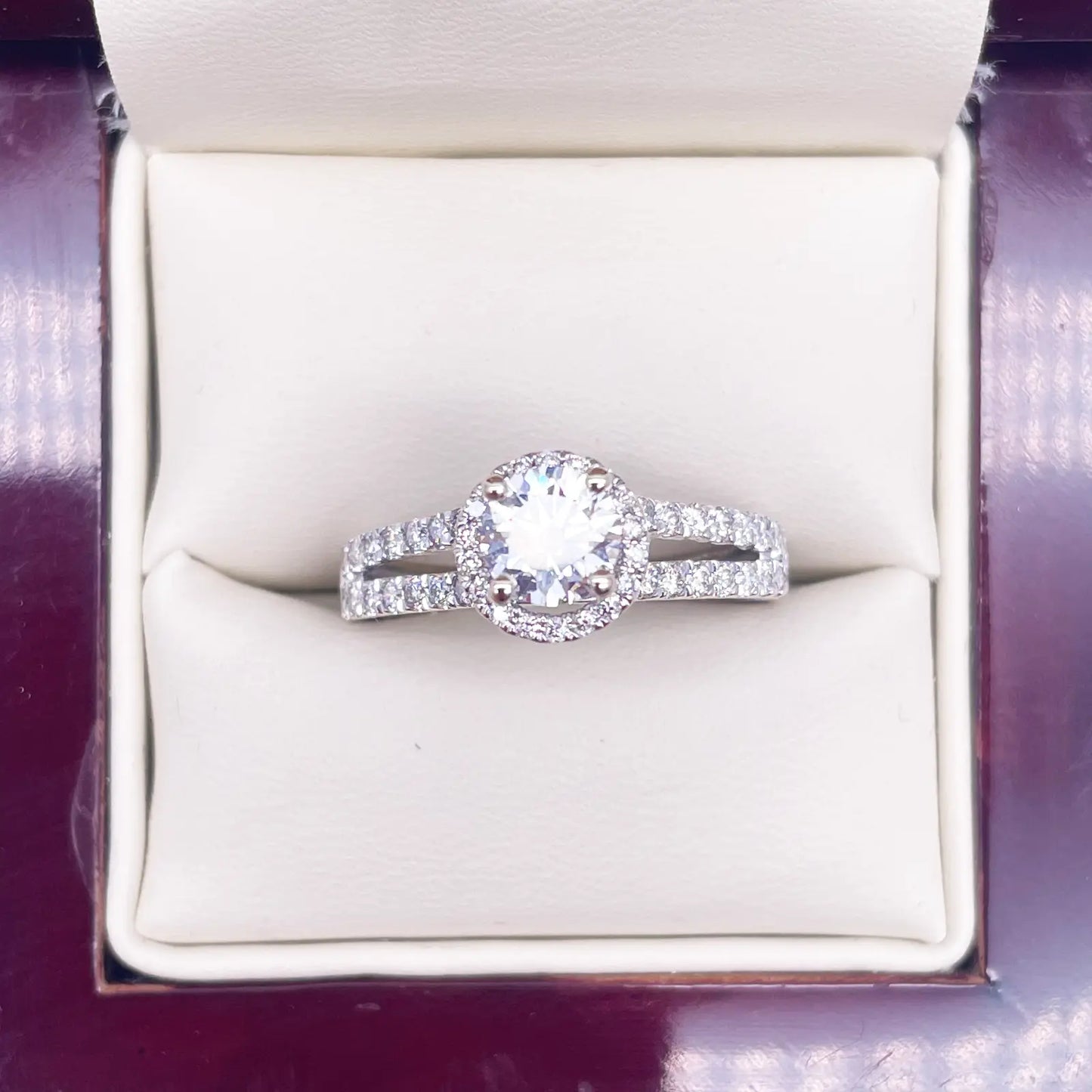 18ct White Gold Natural Round Diamond Halo Split Band Engagement Ring 1ct GIA  Diamond Ring