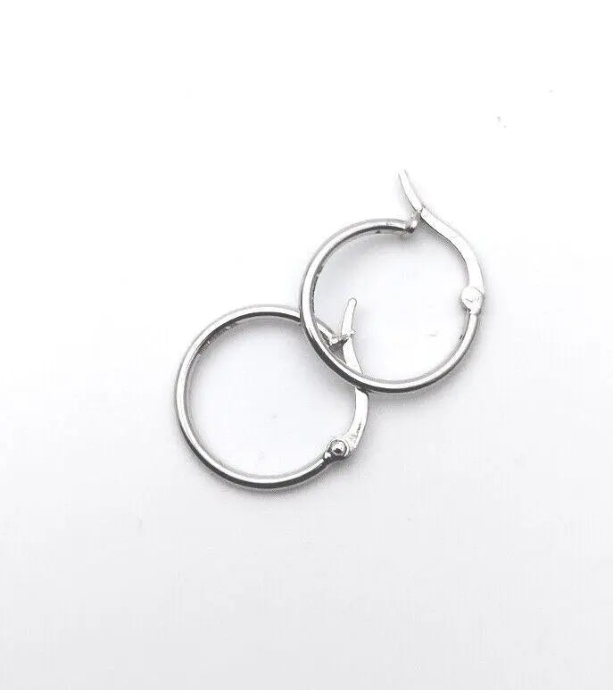 18ct White Gold Simple Round Hoop Earrings 15mm diameter 1.5gm 
