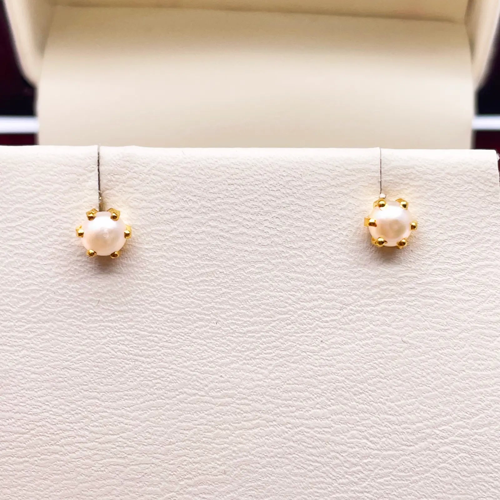 22ct Yellow Gold Children's Freshwater Pearl Claw Stud Earrings 4.3mm 